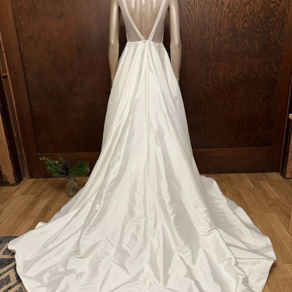 Gorgeous Wedding Dress By Jenny Yoo